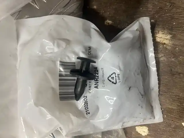Neue Kollektion Kunststoffniet Clip Verkleidung Karosserie