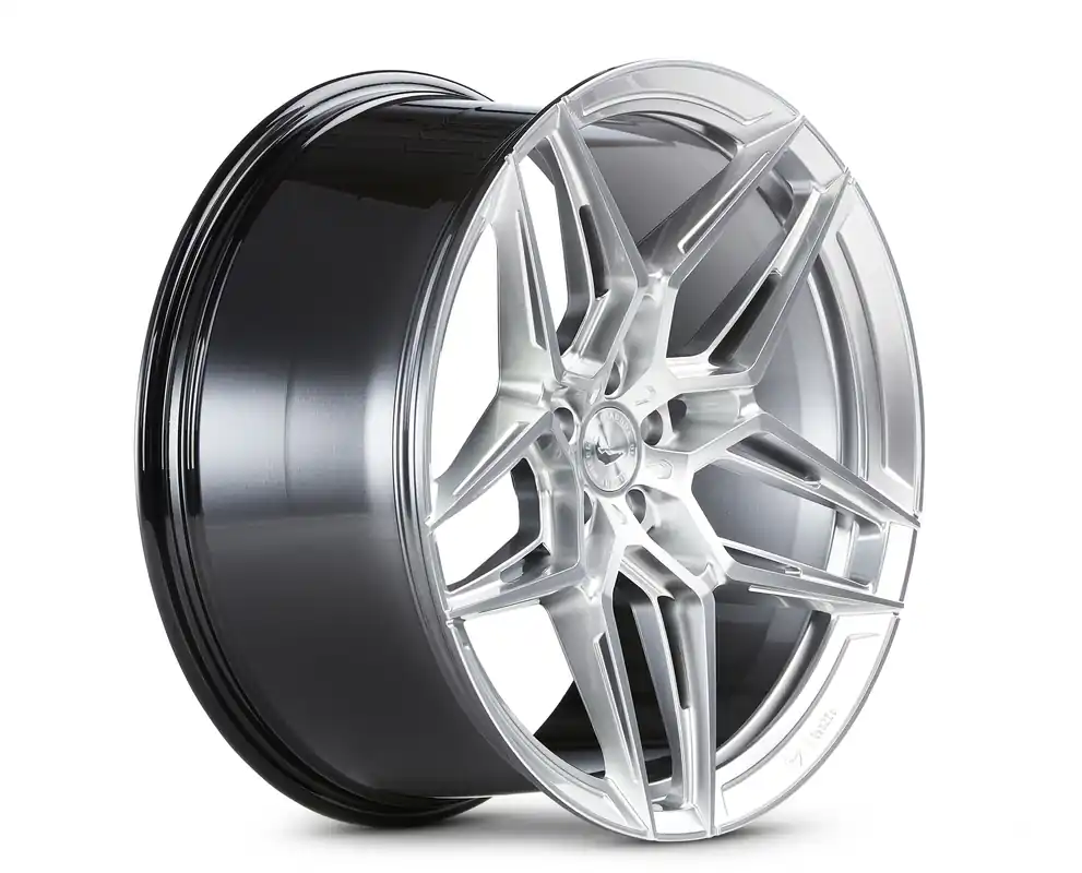 Echt Barracuda Senzzo Alufelge 8,5x19 ET35 5x108 Hyper Silver