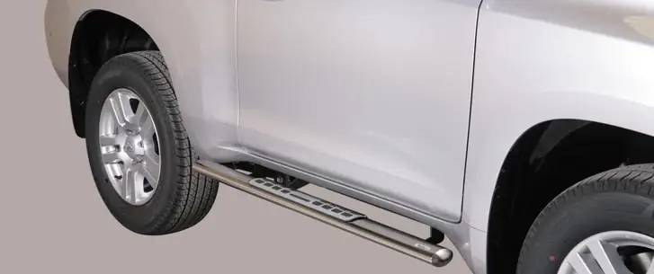 Aktuell delta4x4 Seitenbügel oval poliert – Toyota Land Cruiser (66IX)